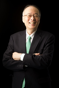 佐藤 英二